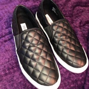 Steve Madden Slip-On’s